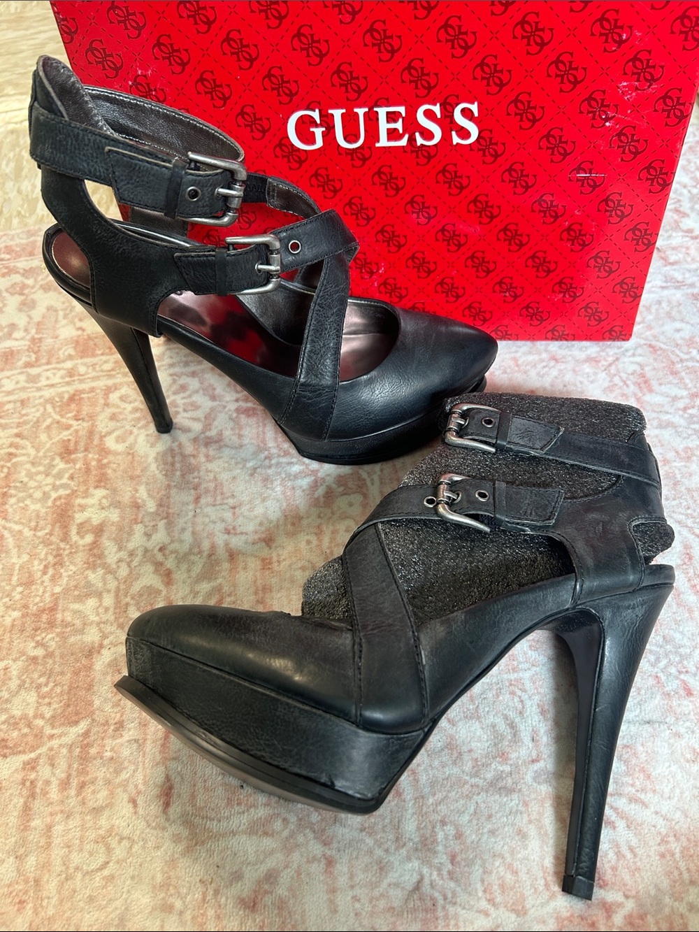 NIB GUESS Black Strappy Platform Stiletto Heels with Buckle Straps